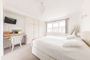 Photo 5- click for photo gallery